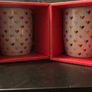 Set of 2 Retro Split Rainbow Heart Mugs New in Box